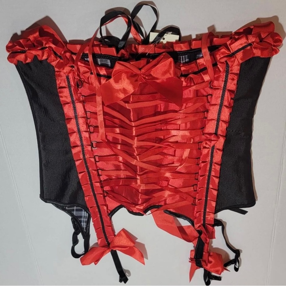 XXL Black with red ribbon overbust corset